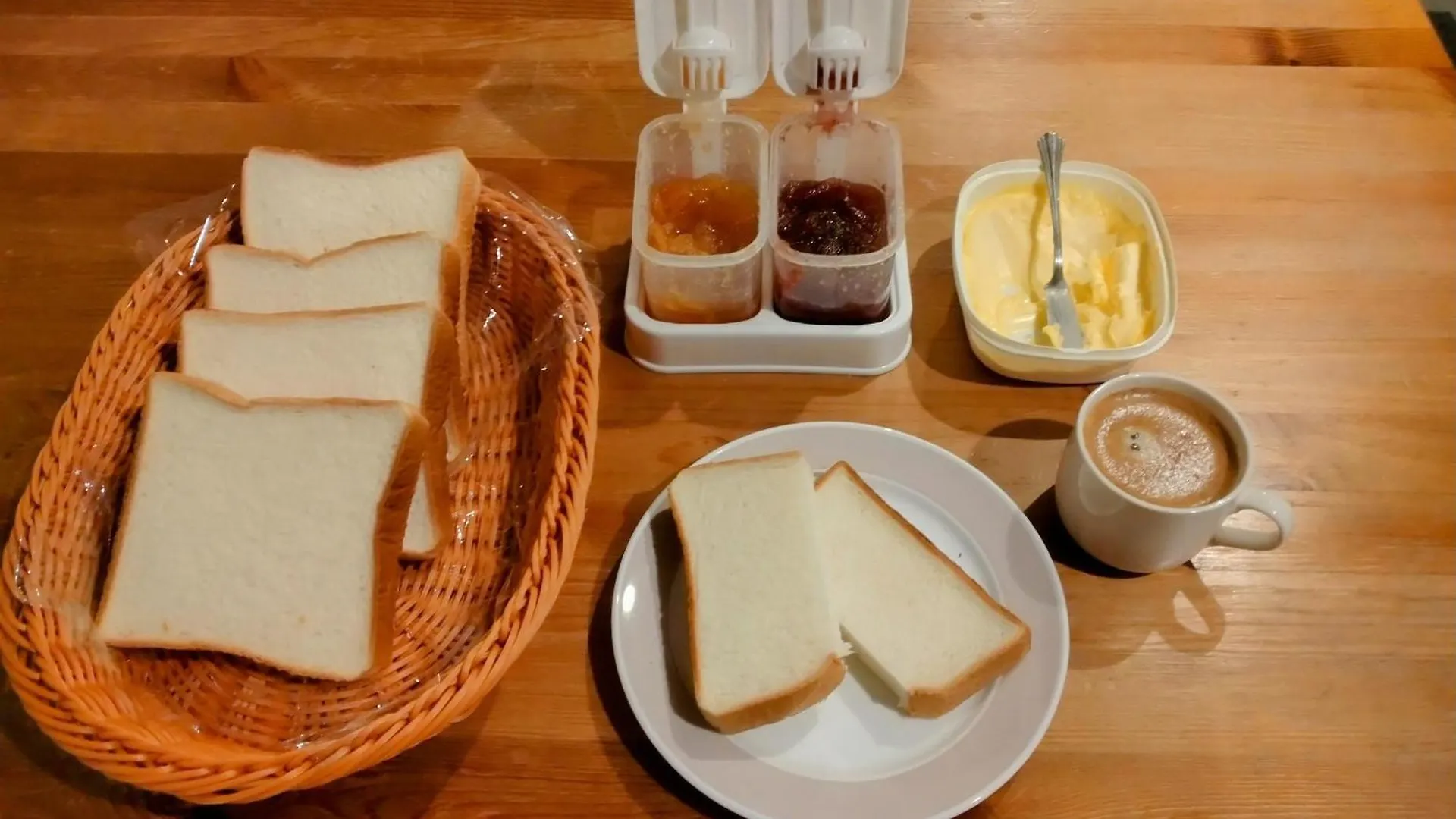 Tonarino Hostel For Backpackers 神户