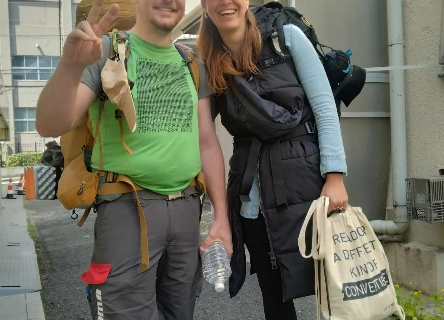 Tonarino Hostel For Backpackers 神户
