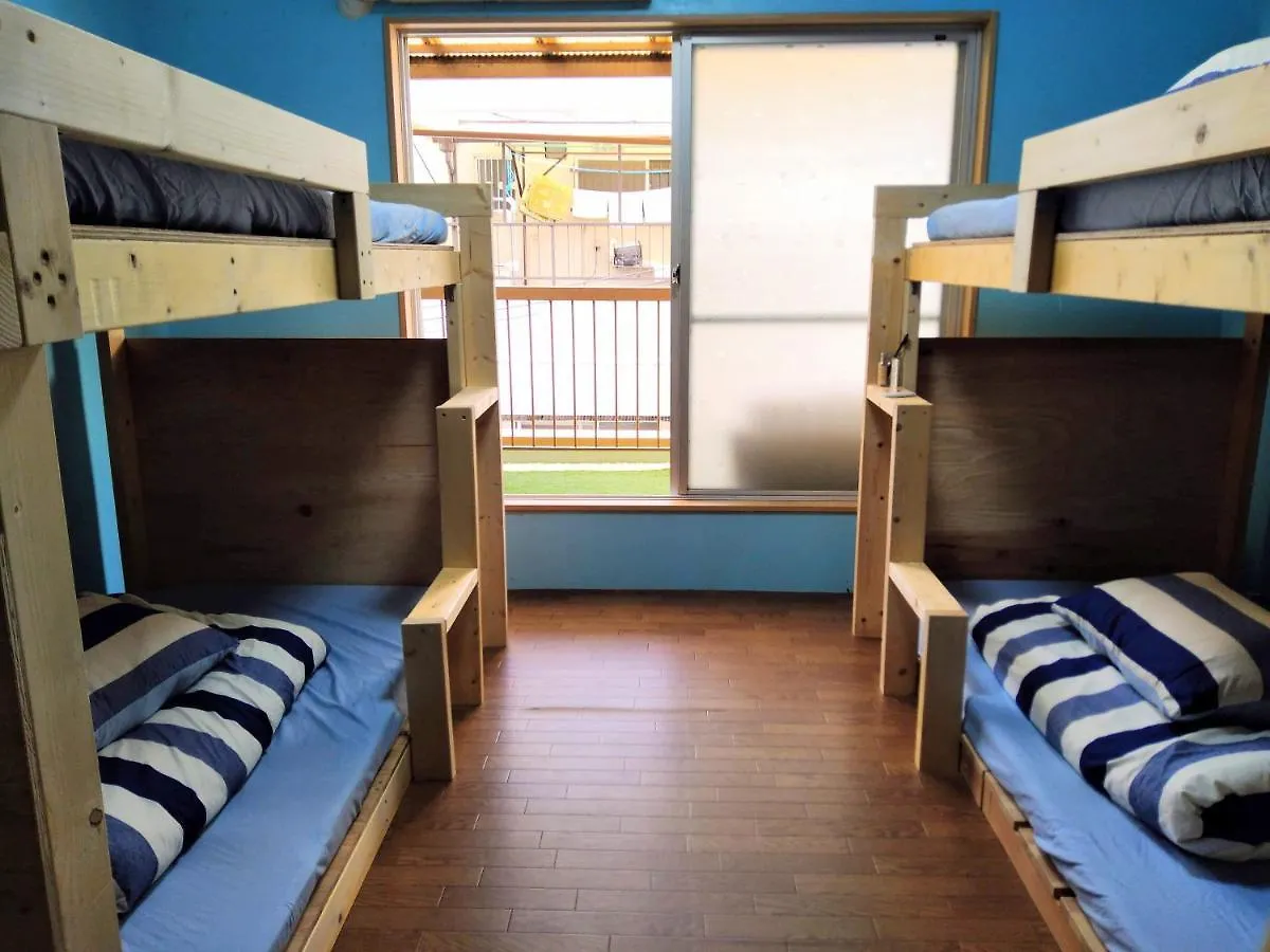 Tonarino Hostel For Backpackers Kobe